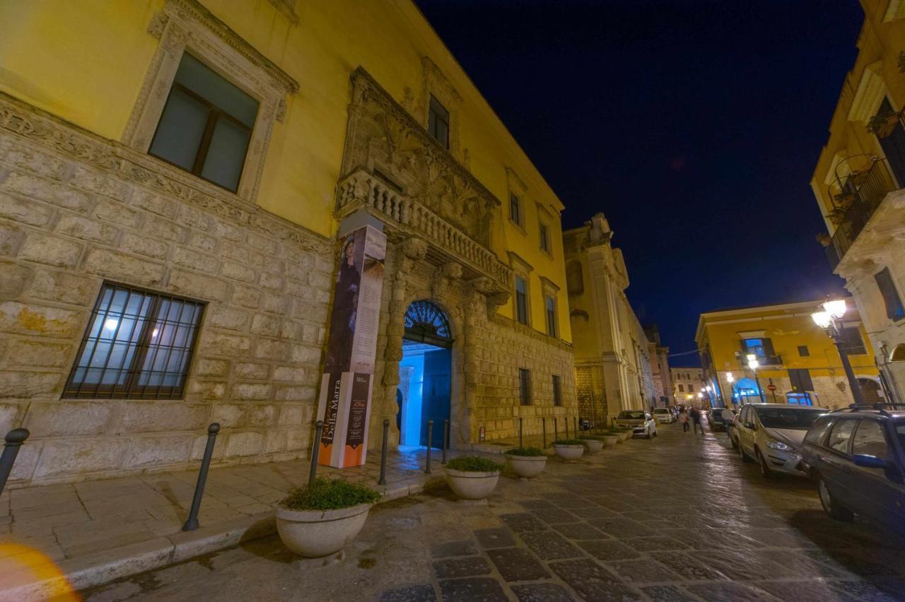 Antica Dimora Luxury Rooms Барлетта Экстерьер фото