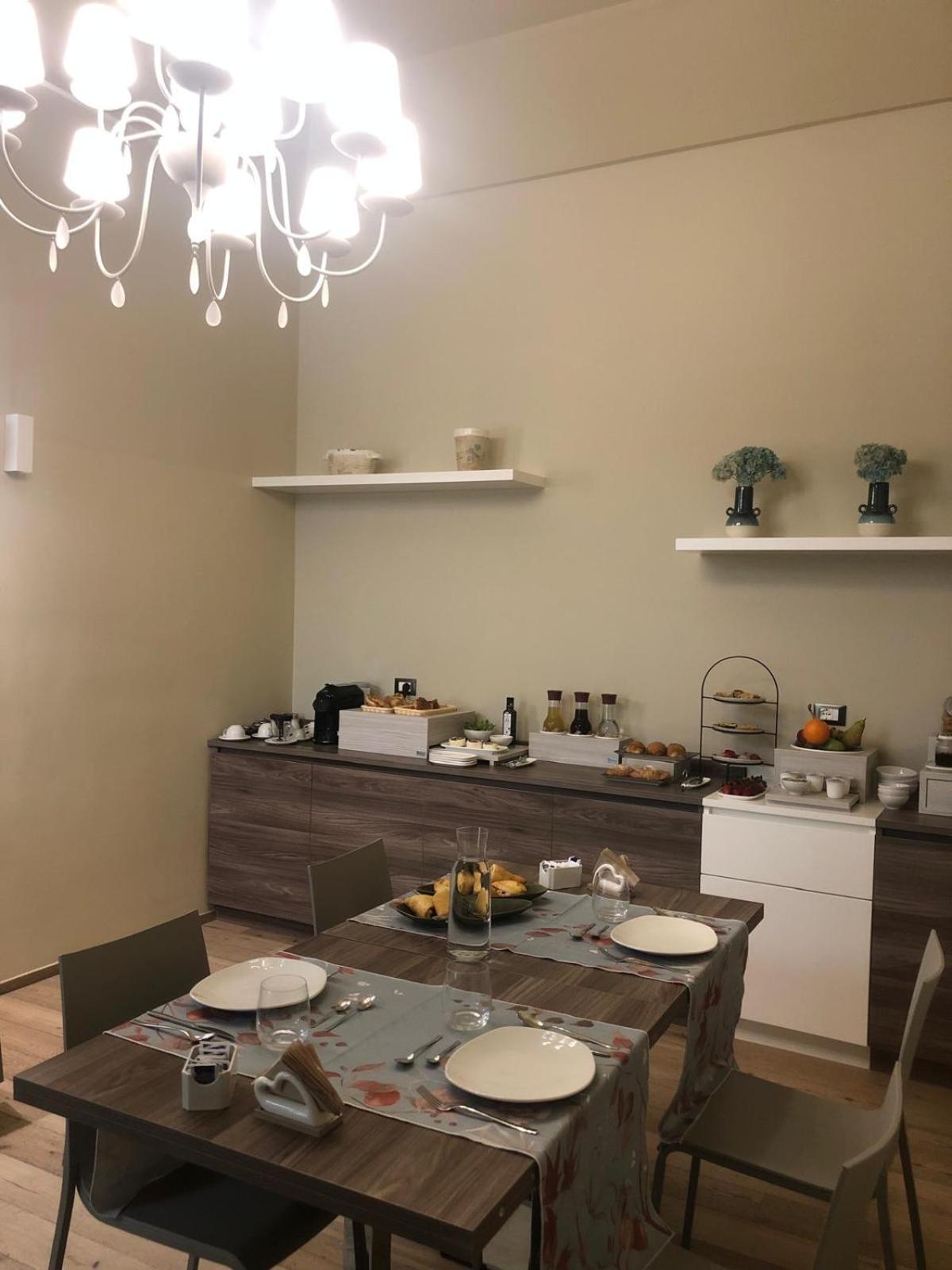 Antica Dimora Luxury Rooms Барлетта Экстерьер фото